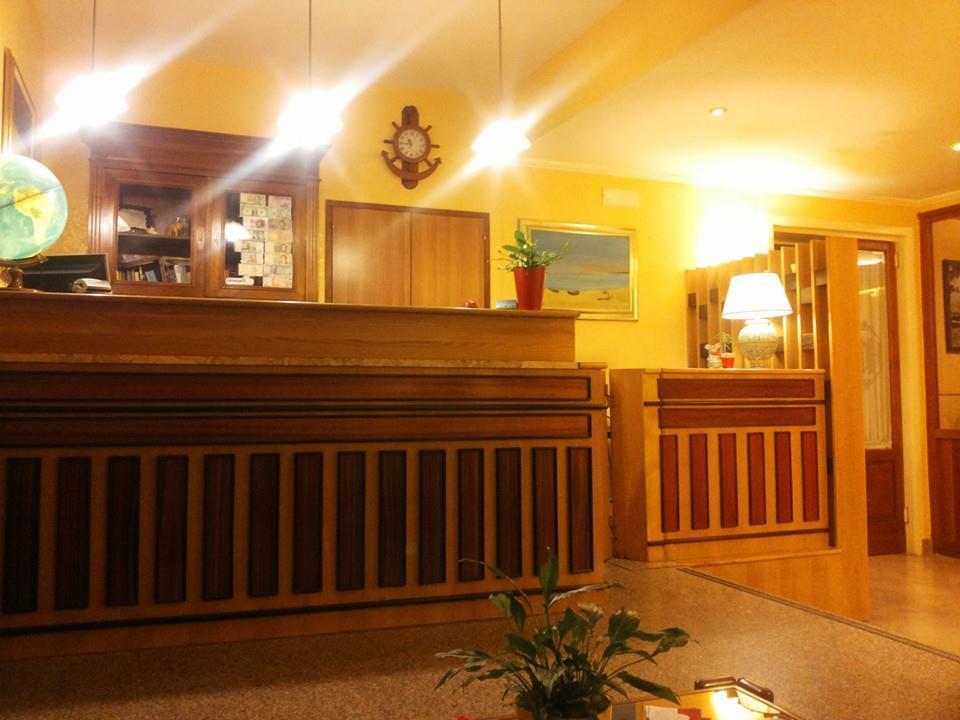 Hotel Villa Ada Pozzallo Dış mekan fotoğraf
